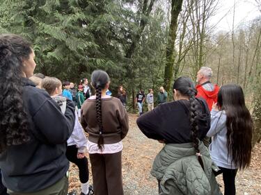 Layton Schnellert Leads Ethnobotany Learning